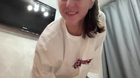 Snapshot of nursedoll chatting on 9, 9, 2025 Ema online show from 9, 9, 2025