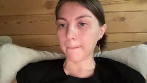 Snapshot of nursedoll chatting on 23, 9, 2025 Ema online show from 23, 9, 2025