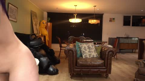 Nury Forero online show from 25, 12, 2024