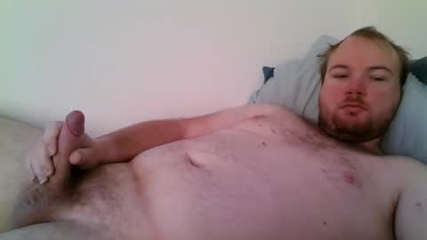 Snapshot of nutsnbolts95 chatting on 23, 11, 2025 nutsnbolts95 online show from 23, 11, 2025