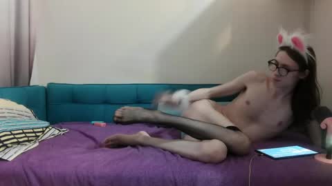Nuttyowo online show from 25, 5, 2026