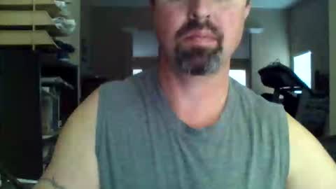 nvrenuff1979 online show from 8, 2, 2026