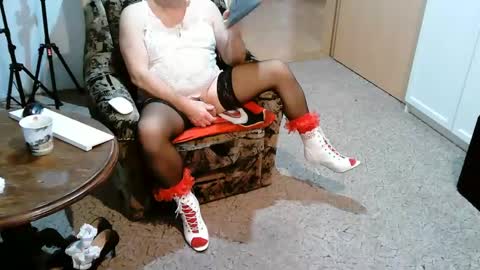 Snapshot of nyloniasau chatting on 11, 1, 2025 Strumpfhose online show from 11, 1, 2025