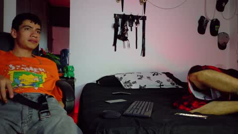 Snapshot of nymphobuddies chatting on 30, 1, 2025 David and Steven Independents online show from 30, 1, 2025