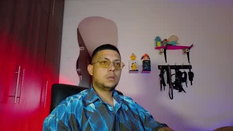 Snapshot of nymphobuddies chatting on 9, 11, 2025 David and Steven Independents online show from 9, 11, 2025