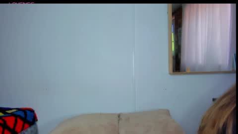 Laura nyu online show from 6, 4, 2026