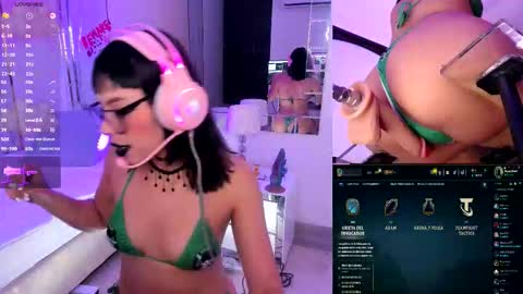 Snapshot of nyveth chatting on 14, 11, 2025 Nyvet online show from 14, 11, 2025