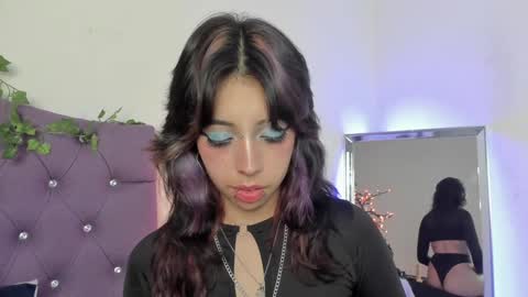   online show from 5, 12, 2024