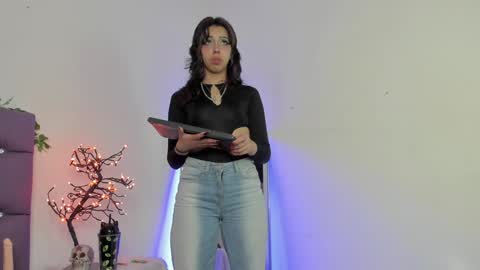   online show from 5, 12, 2024