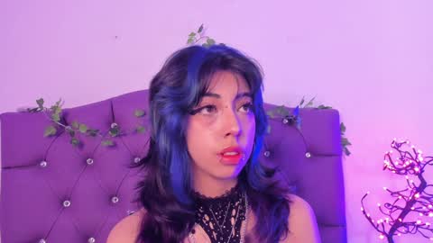   online show from 10, 12, 2024