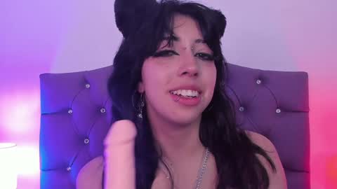   online show from 16, 1, 2025