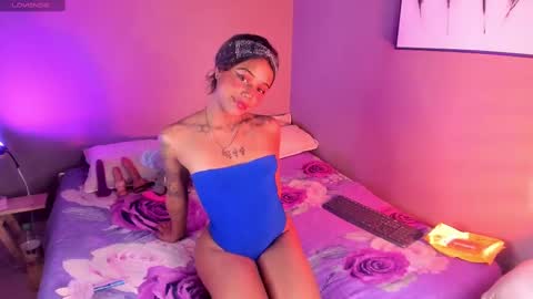 Snapshot of nyxmoonhells chatting on 6, 10, 2025 Nyx online show from 6, 10, 2025