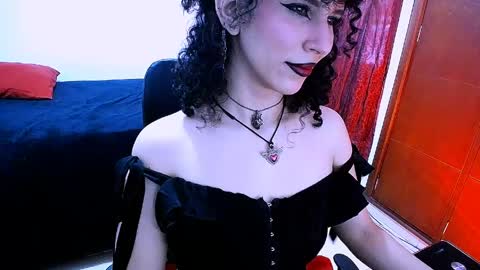 Nyxxei online show from 10, 4, 2026