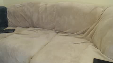 Stef  Derek online show from 1, 3, 2025