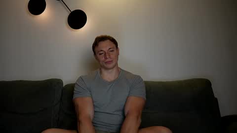 Snapshot of o_r_b_i_t chatting on 17, 5, 2026 o_r_b_i_t online show from 17, 5, 2026