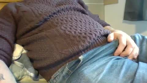 obedient9402 online show from 8, 1, 2025