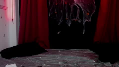 Snapshot of obey_missraven chatting on 30, 10, 2025 obey_missraven online show from 30, 10, 2025