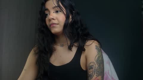 Snapshot of obeyval chatting on 5, 10, 2025 Vale online show from 5, 10, 2025