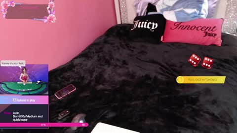 Snapshot of obsidian_playmate chatting on 1, 10, 2025 Obsidian playmate online show from 1, 10, 2025