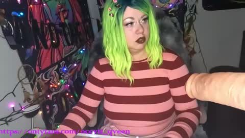 occvlt qveen online show from 3, 1, 2025