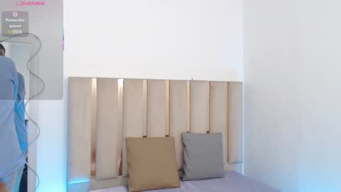 ocean_tay online show from 3, 3, 2025