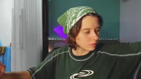 Evie online show from 31, 12, 2024