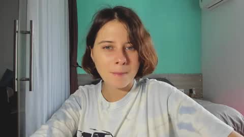 Evie online show from 11, 1, 2025