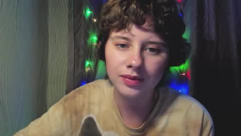 Evie online show from 19, 10, 2025