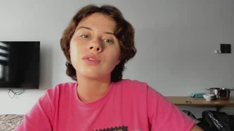 Snapshot of octopussy69x chatting on 25, 4, 2026 Evie online show from 25, 4, 2026