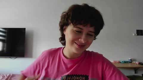 Snapshot of octopussy69x chatting on 4, 5, 2026 Evie online show from 4, 5, 2026