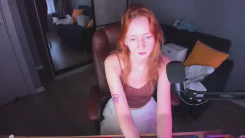 Call me Bee online show from 12, 9, 2025