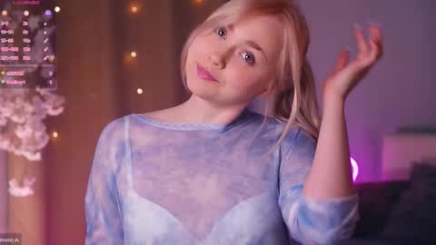 Snapshot of odelynbrower chatting on 7, 1, 2026 Alice online show from 7, 1, 2026