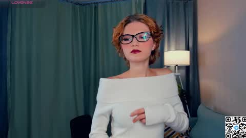 Snapshot of odettechurchwell chatting on 4, 11, 2025 Eli online show from 4, 11, 2025