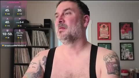 Snapshot of office_dad chatting on 9, 1, 2026 Office Dad online show from 9, 1, 2026