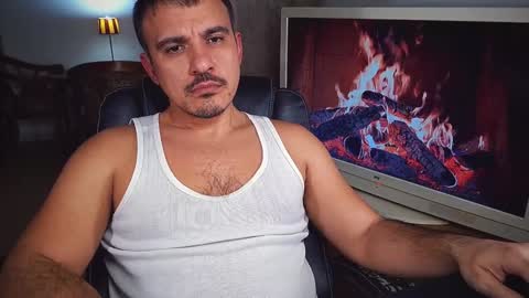 Snapshot of officeman7 chatting on 29, 12, 2024 officeman7 online show from 29, 12, 2024