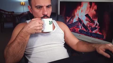 Snapshot of officeman7 chatting on 25, 1, 2025 officeman7 online show from 25, 1, 2025