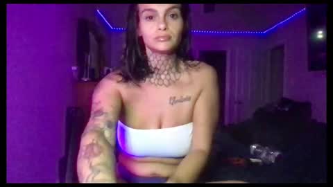officialcreambee online show from 19, 6, 2026
