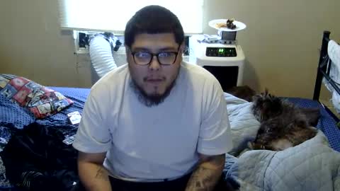 Snapshot of oflores77 chatting on 1, 10, 2025 oscar flores online show from 1, 10, 2025