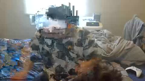 Snapshot of oflores77 chatting on 12, 10, 2025 oscar flores online show from 12, 10, 2025