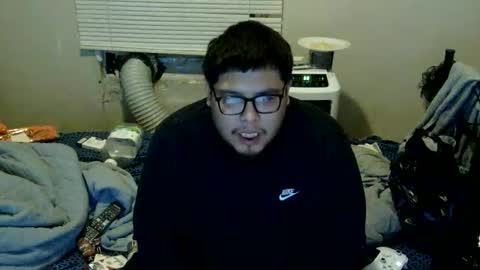 Snapshot of oflores77 chatting on 16, 10, 2025 oscar flores online show from 16, 10, 2025