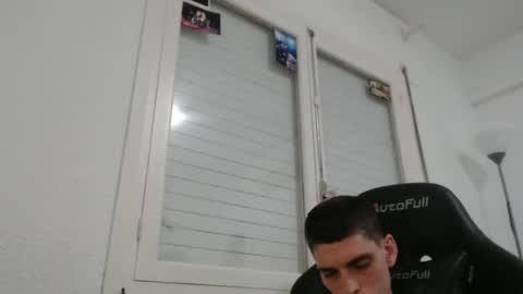 Snapshot of ofsolovicio chatting on 22, 10, 2025 ofsolovicio online show from 22, 10, 2025