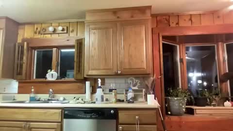 Snapshot of ofthatguy chatting on 8, 11, 2025 ofthatguy online show from 8, 11, 2025