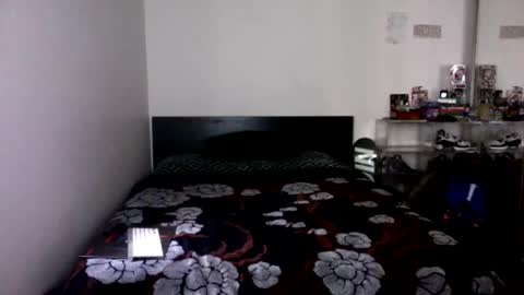 ognemomonies online show from 14, 4, 2026