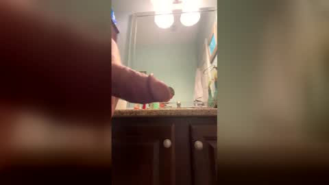 Snapshot of ogoofztubyar chatting on 15, 4, 2026 ogoofztubyar online show from 15, 4, 2026