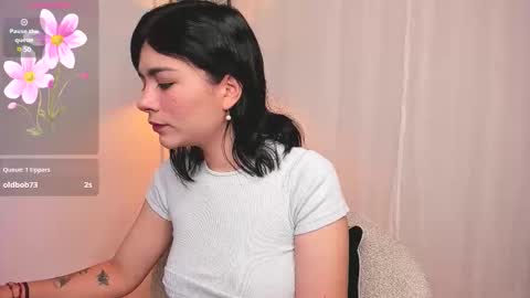 Snapshot of oh__holly chatting on 15, 10, 2025 Holly online show from 15, 10, 2025