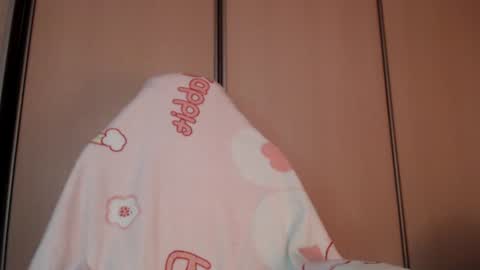 Snapshot of oh_pichuu chatting on 20, 7, 2026 Milly online show from 20, 7, 2026