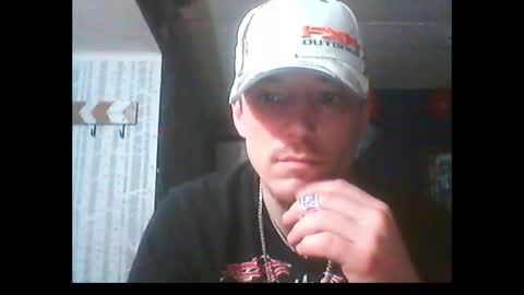 who dares  toss me some  tips lets have fun online show from 13, 1, 2025