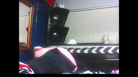 who dares  toss me some  tips lets have fun online show from 18, 2, 2025