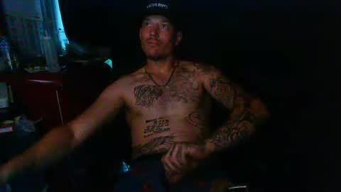 Snapshot of oh_you_know69 chatting on 14, 6, 2026 who dares toss me some tips lets have fun online show from 14, 6, 2026