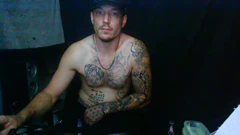 Snapshot of oh_you_know69 chatting on 5, 7, 2026 who dares toss me some tips lets have fun online show from 5, 7, 2026
